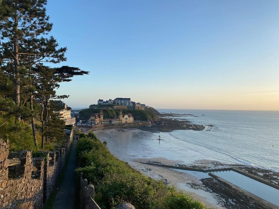 Appartement Les Corsaires Granville Kültér fotó